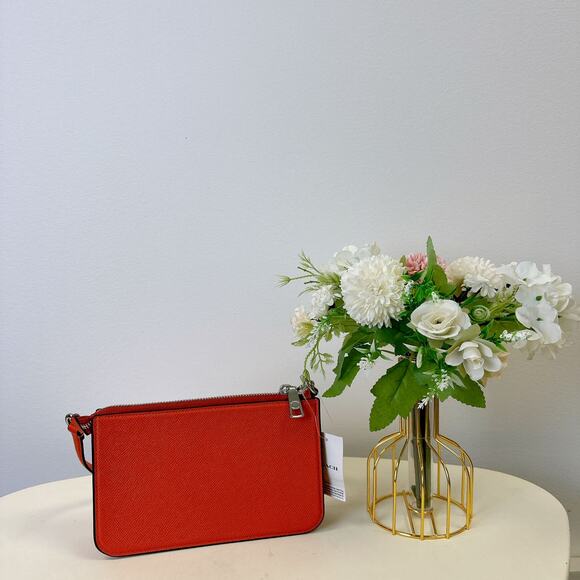 Coach CJ797 Pouch Bag With Signature Canvas IN ORANGE - Picture 3 of 8